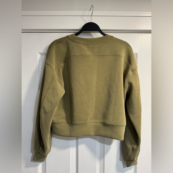 Lululemon Perfectly Oversized Cropped Crew *Softstreme EUC Size 4 - Picture 4 of 8